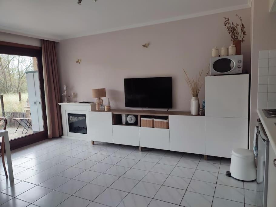 4-Persoons Appartement Met Een Mooi Uitzicht De Panne Exteriör bild
