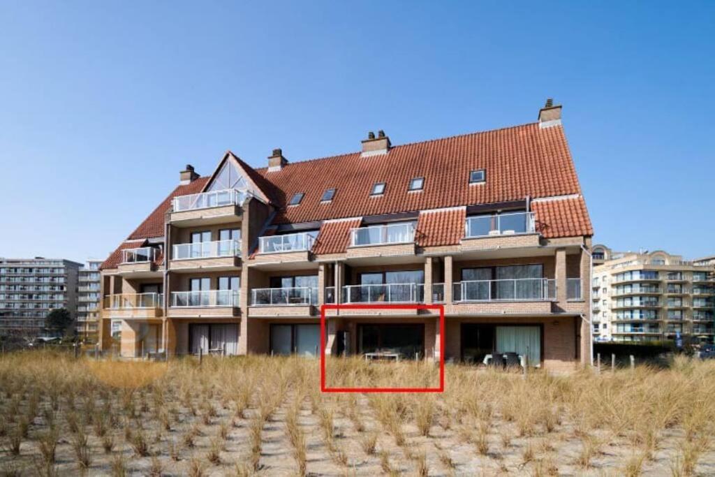 4-Persoons Appartement Met Een Mooi Uitzicht De Panne Exteriör bild