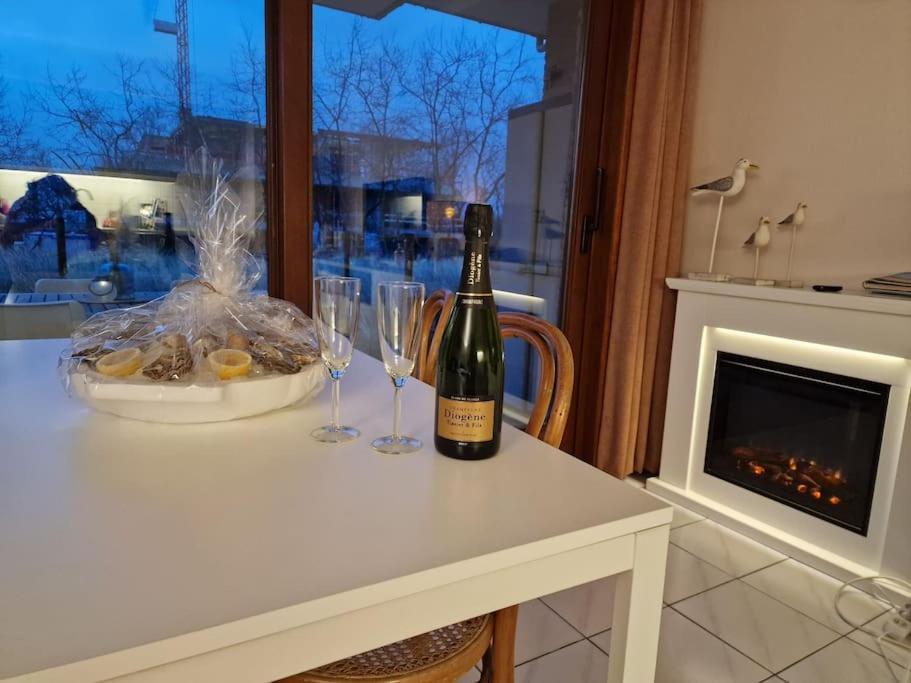 4-Persoons Appartement Met Een Mooi Uitzicht De Panne Exteriör bild